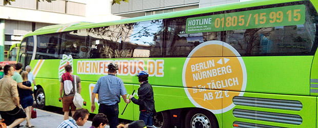 Eine typische Einstiegsscene am Zentralen Busbahnhof in Nürnberg