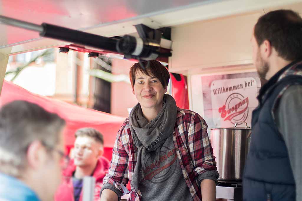 Erstes Foodtruck RoundUp ON TOUR Schwabach Andrea Übelhack