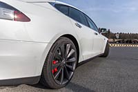 tesla-model-s-04
